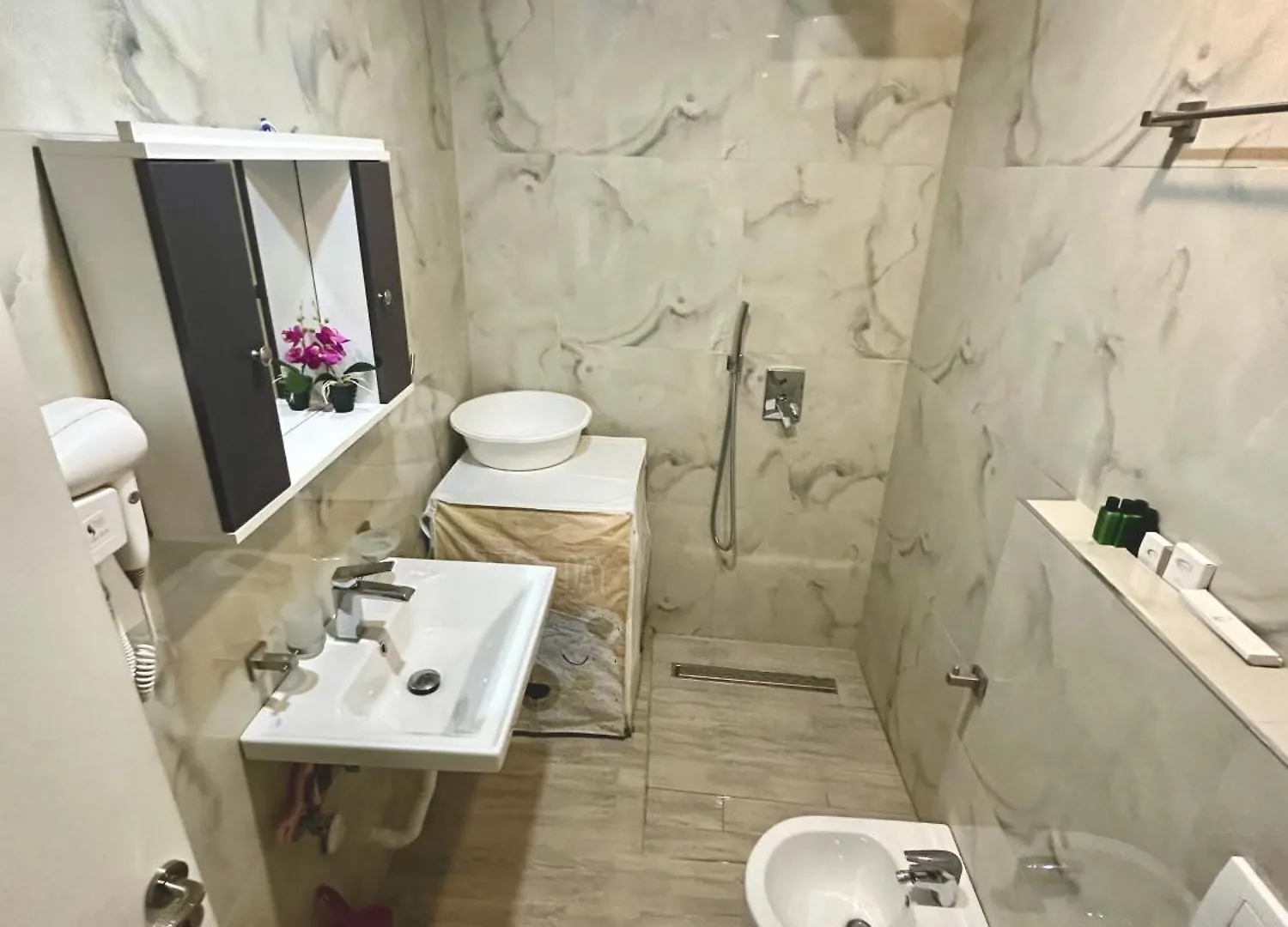 Hotel Roas Ksamil