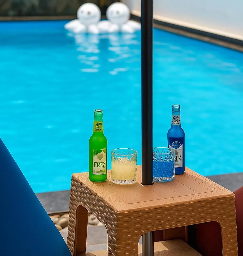 Hotel Roas Ksamil Albánia